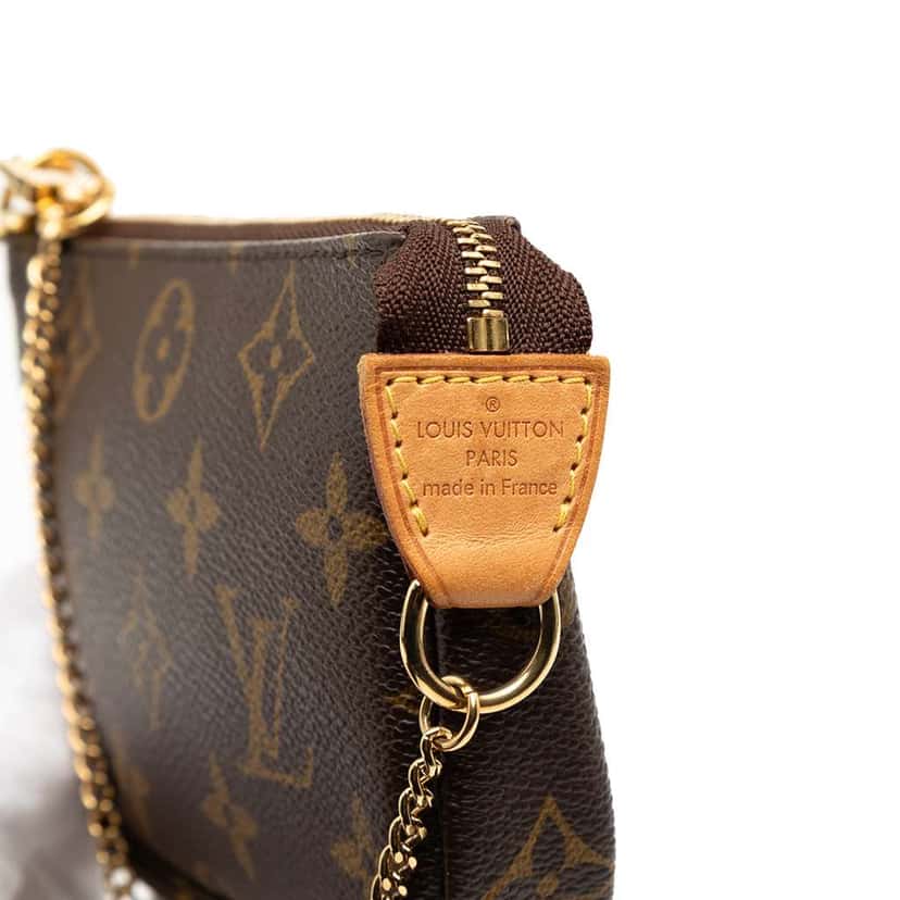 Louis Vuitton Monogram Mini Pochette Accessoires Brown Very good condition - Box View