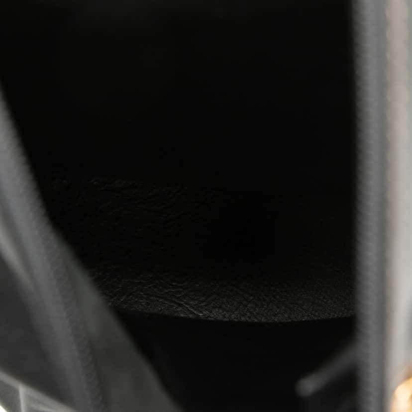 Loewe Leather Anton Sling Bag Black Leather Very good condition - Model View