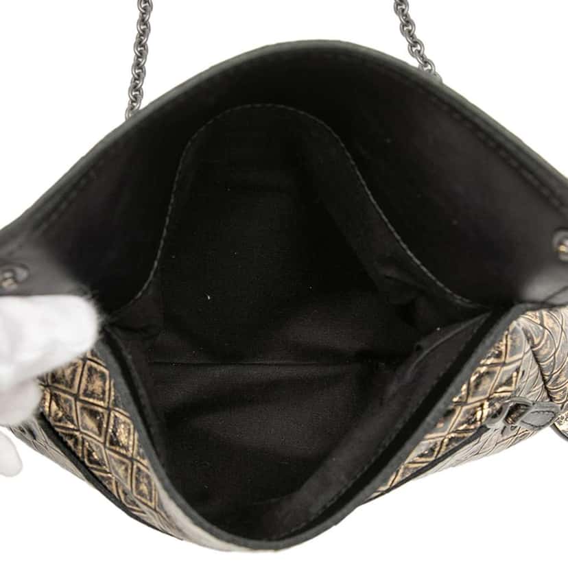 Bottega Veneta Metallic Calfskin Intrecciomirage Chain Flap Crossbody Gold Leather Very good condition - Model View