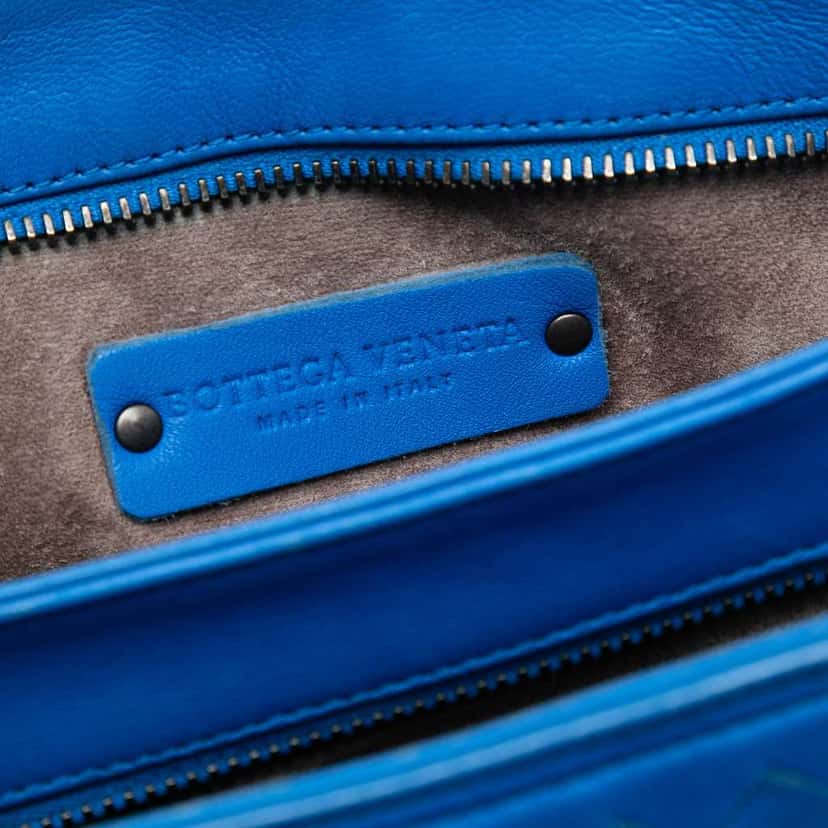 Bottega Veneta Nappa Intrecciato Messenger Bag Blue Leather Very good condition - Box View