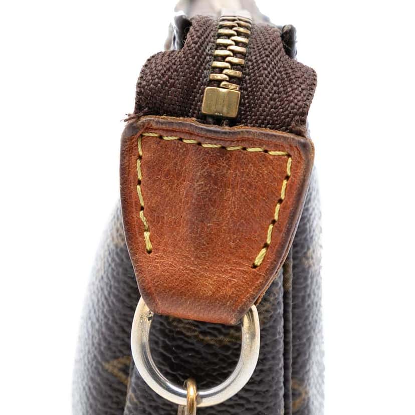 Louis Vuitton Monogram Mini Pochette Accessoires Brown Very good condition - Box View