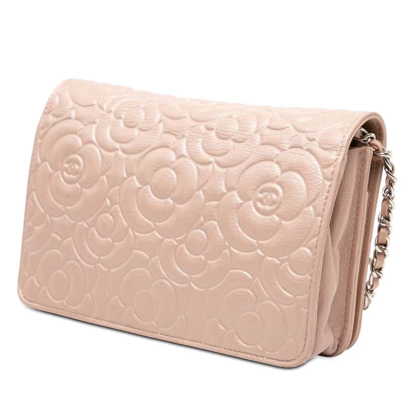 Chanel CC Embossed Lambskin Camellia Wallet On Chain Pink Leather Very good condition - Back View