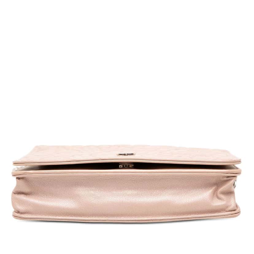 Chanel CC Embossed Lambskin Camellia Wallet On Chain Pink Leather Very good condition - Inside View