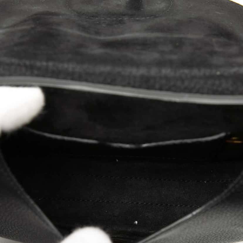 Dior Small Grained Calfskin Bobby Crossbody Black Leather Very good condition - Model View