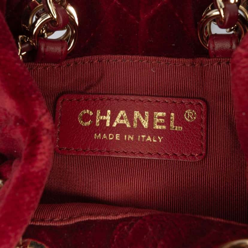 Chanel Mini Velvet Crystal Pearl Crush Bucket Bag Red Velvet Very good condition - Box View
