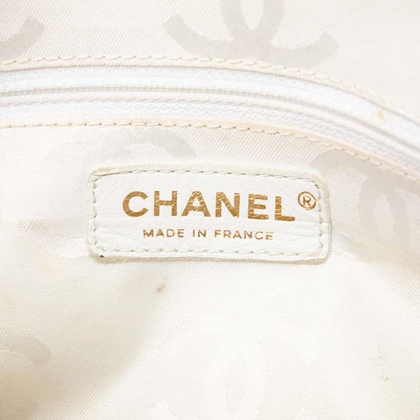 Chanel CC Caviar Chain Shoulder Bag White Leather Very good condition - Box View