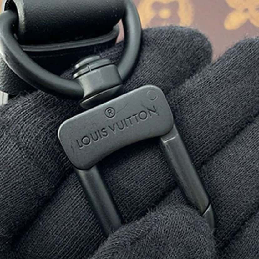 Louis Vuitton Monogram Wheel Box Brown Very good condition - Box View