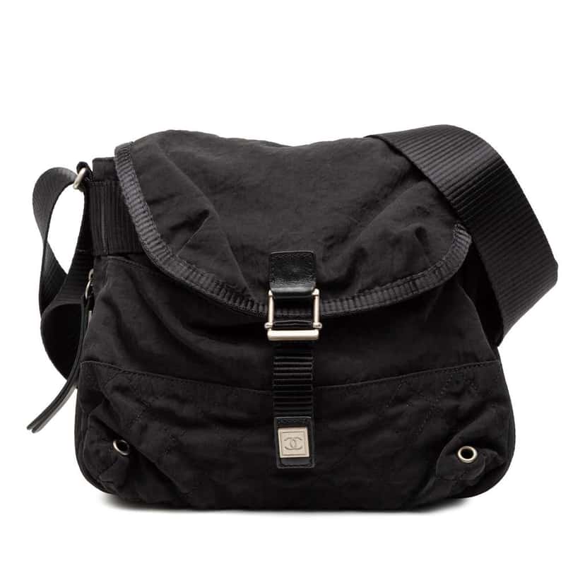 Chanel CC Nylon Sport Line Buckle Flap Crossbody Black Very good condition - Front View