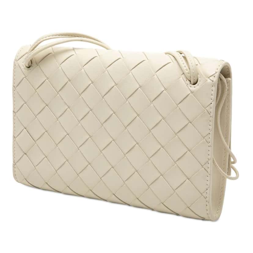 Bottega Veneta Nappa Intrecciato Andiamo Pouch on Strap White Leather Very good condition - Back View