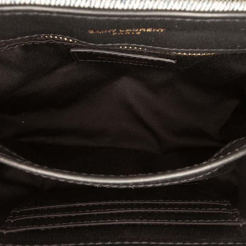 Saint Laurent Toy Matelasse Denim Monogram LouLou Crossbody Blue Denim Good condition - Model View