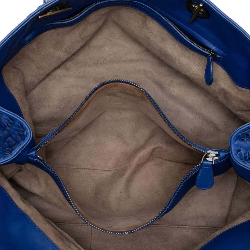 Bottega Veneta Large Nappa Intrecciato Double Chain Tote Blue Leather Good condition - Model View