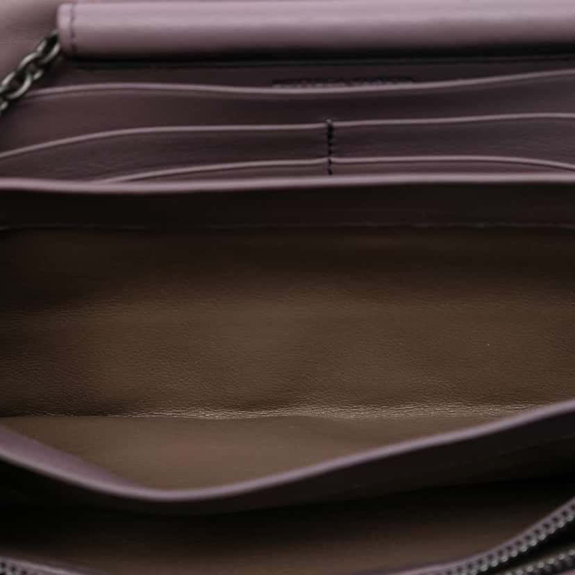 Bottega Veneta Nappa Intrecciato Continental Wallet on Chain Purple Leather Good condition - Model View