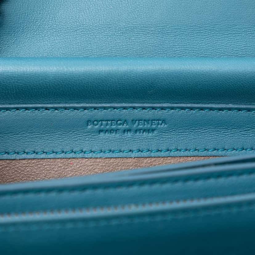 Bottega Veneta Nappa Intrecciato Continental Wallet on Chain Blue Leather Good condition - Box View