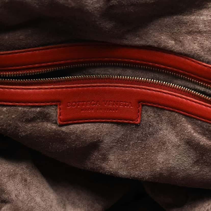 Bottega Veneta Maxi Intrecciato Nappa Convertible Satchel Red Leather Very good condition - Box View