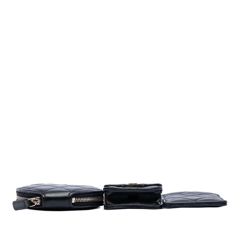 Chanel Quilted Lambskin Pearl Crown CC Wristlet Multi Pouches Black Leather Very good condition - Inside View