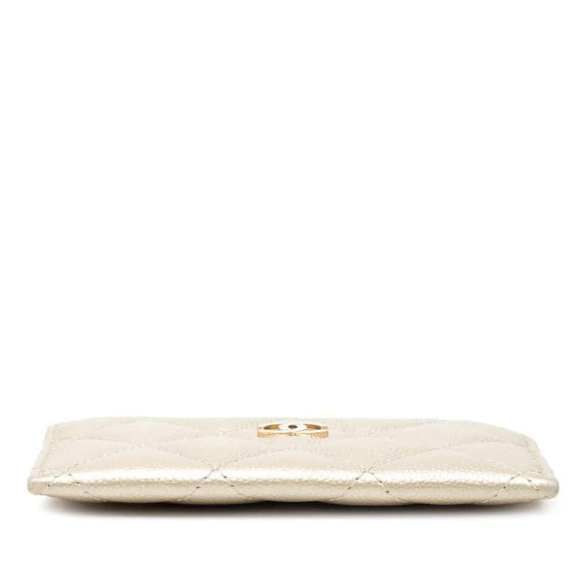 Chanel CC Quilted Caviar Card Holder Gold Leather Very good condition - Inside View