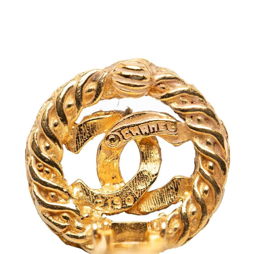Chanel Gold Plated CC Round Clip On Earrings Gold Metal Good condition - Inside View