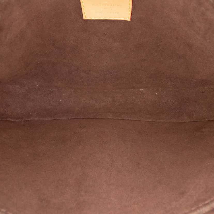 Louis Vuitton Monogram Pochette Metis Brown Very good condition - Model View