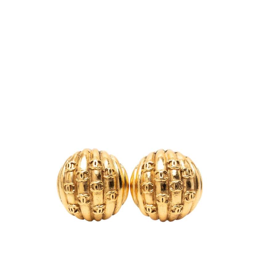Chanel Gold Plated Rows of CC Round Clip On Earrings Gold Metal Very good condition - Front View