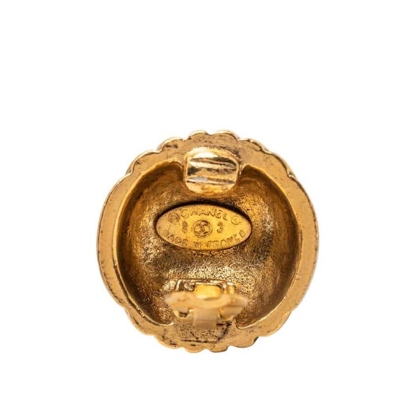 Chanel Gold Plated Rows of CC Round Clip On Earrings Gold Metal Very good condition - Inside View