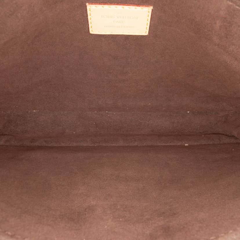 Louis Vuitton Monogram Pochette Metis Brown Very good condition - Model View