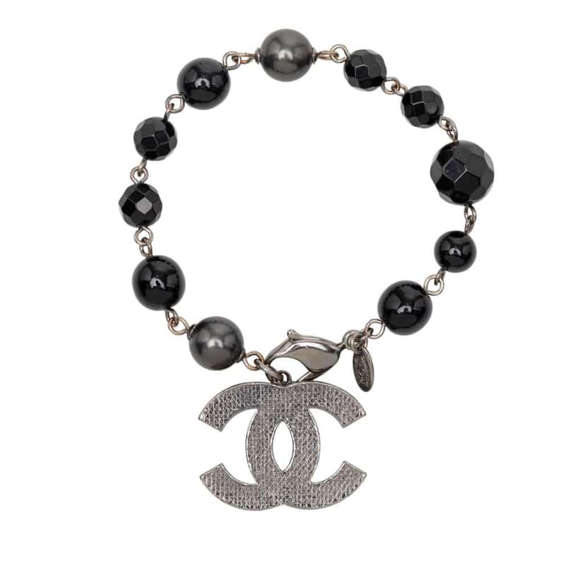 Chanel Silver Plated CC Faux Pearl Bracelet Silver Metal Very good condition - Front View