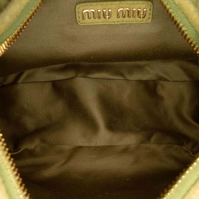 Miu Miu Mini Matelasse Suede Wander Bag Green Leather Good condition - Model View