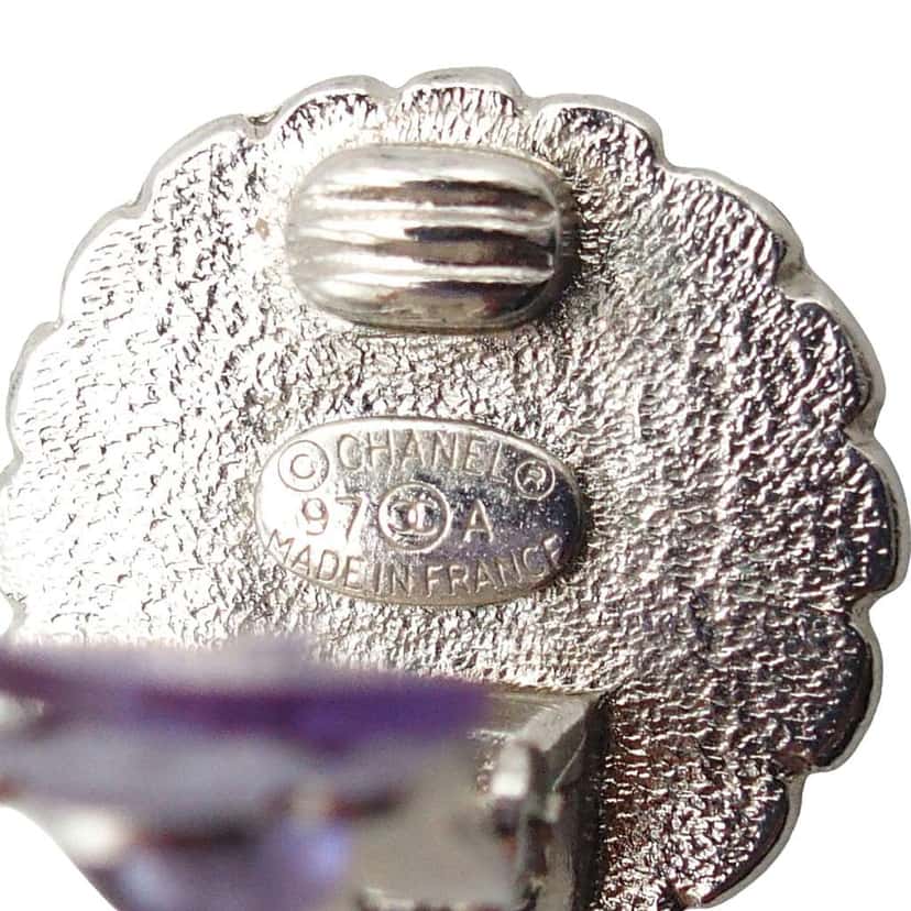 Chanel CC Silver Plated Sunflower Clip on Earrings Silver Metal Very good condition - Box View