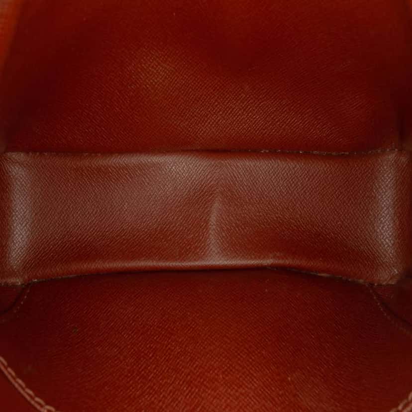 Louis Vuitton Monogram Pochette Cite Brown Very good condition - Model View