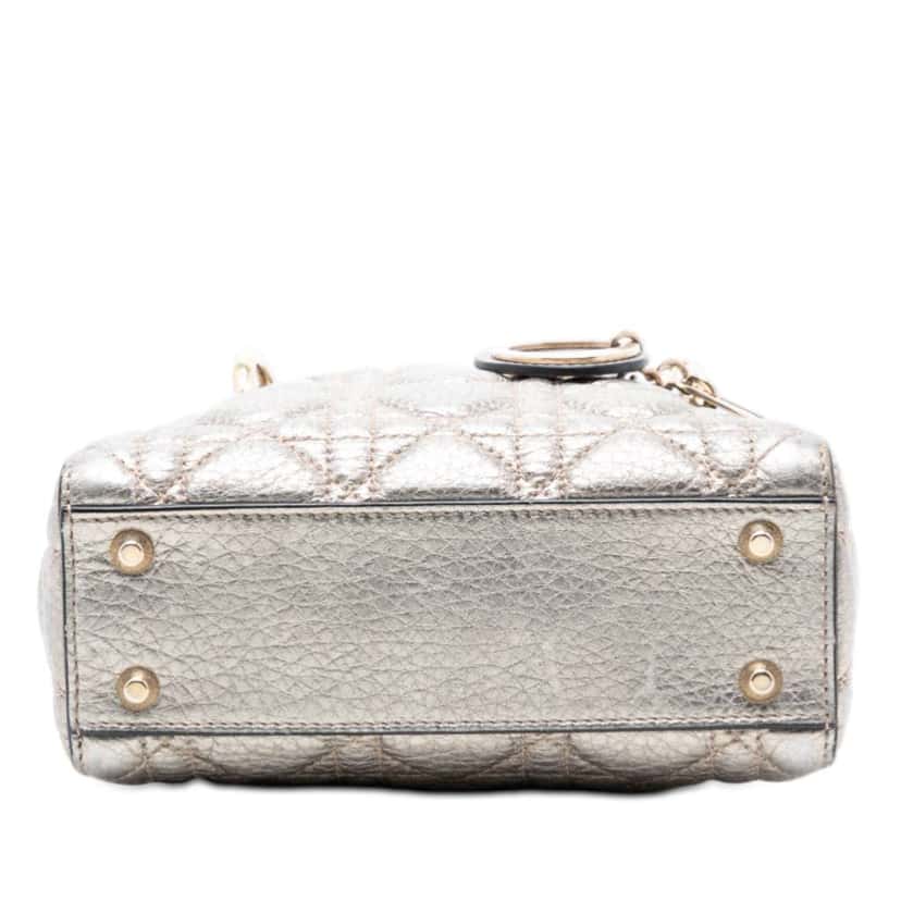 Dior Mini Metallic Calfskin Cannage Supple Lady Dior Silver Leather Very good condition - Inside View