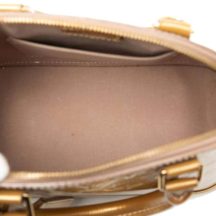 Louis Vuitton Monogram Vernis Alma BB Gold Leather Very good condition - Model View