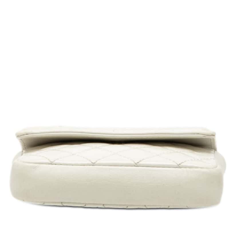 Chanel Mini CC Shiny Aged Calfskin Waist Bag White Leather Very good condition - Inside View