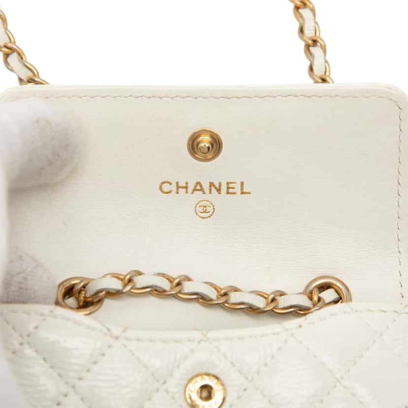 Chanel Mini CC Shiny Aged Calfskin Waist Bag White Leather Very good condition - Box View