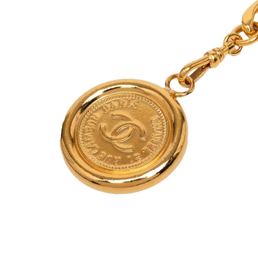 Chanel Gold Plated CC Medallion Chain Belt Gold Metal Very good condition - Back View