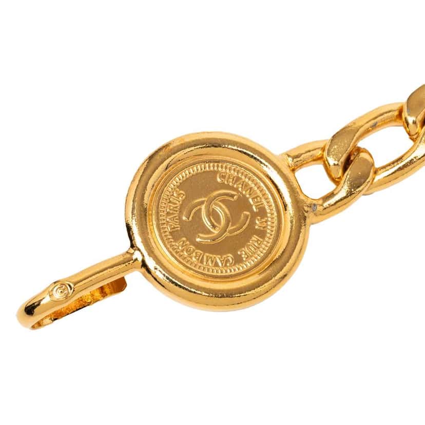 Chanel Gold Plated CC Medallion Chain Belt Gold Metal Very good condition - Inside View