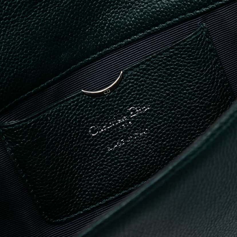 Dior Grained Calfskin Diorama Pochette Clutch Green Leather Very good condition - Box View