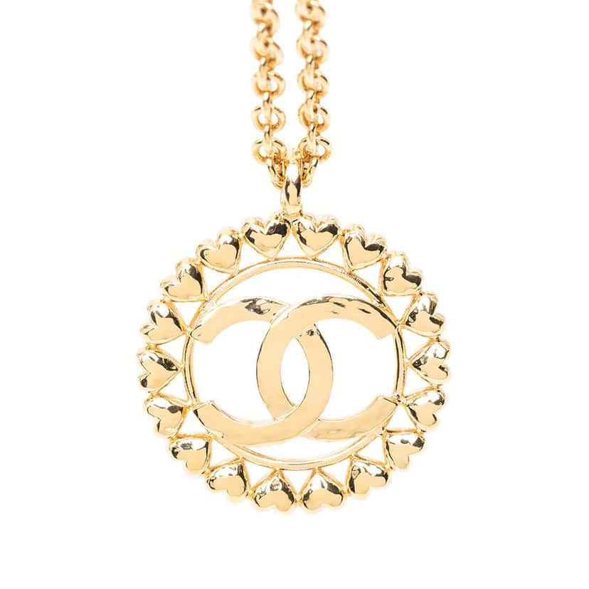 Chanel Gold Plated CC Medallion Heart Pendant Necklace Gold Metal Very good condition - Back View