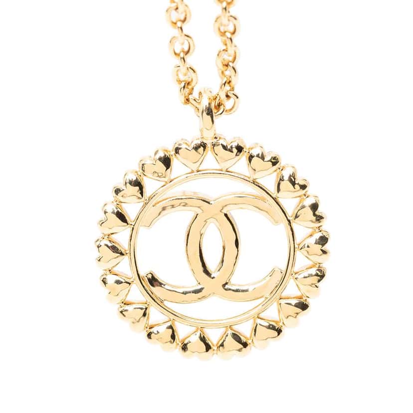 Chanel Gold Plated CC Medallion Heart Pendant Necklace Gold Metal Very good condition - Inside View