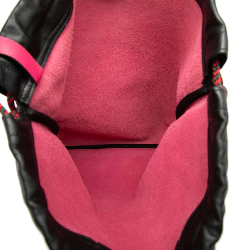 Gucci Leather Logo Drawstring Backpack Pink Leather Very good condition - Model View