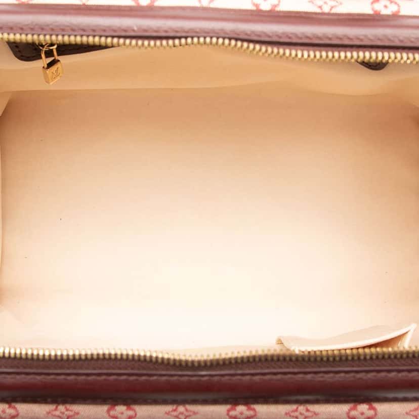 Louis Vuitton Monogram Mini Lin Josephine GM Red Canvas Good condition - Model View