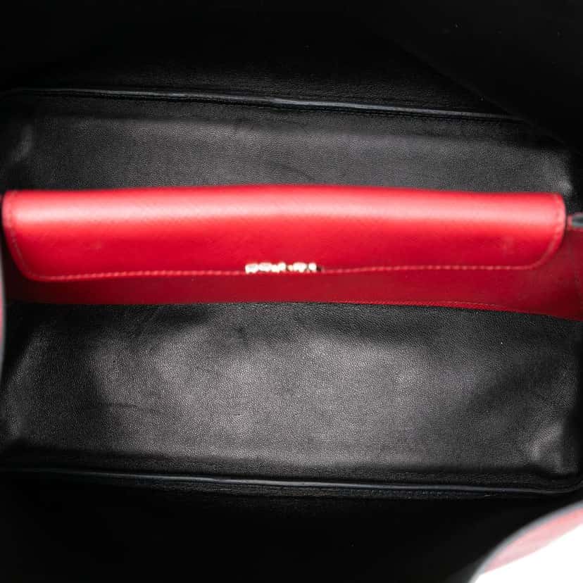 Prada Medium Saffiano Cuir Double Handle Satchel Red Leather Very good condition - Model View