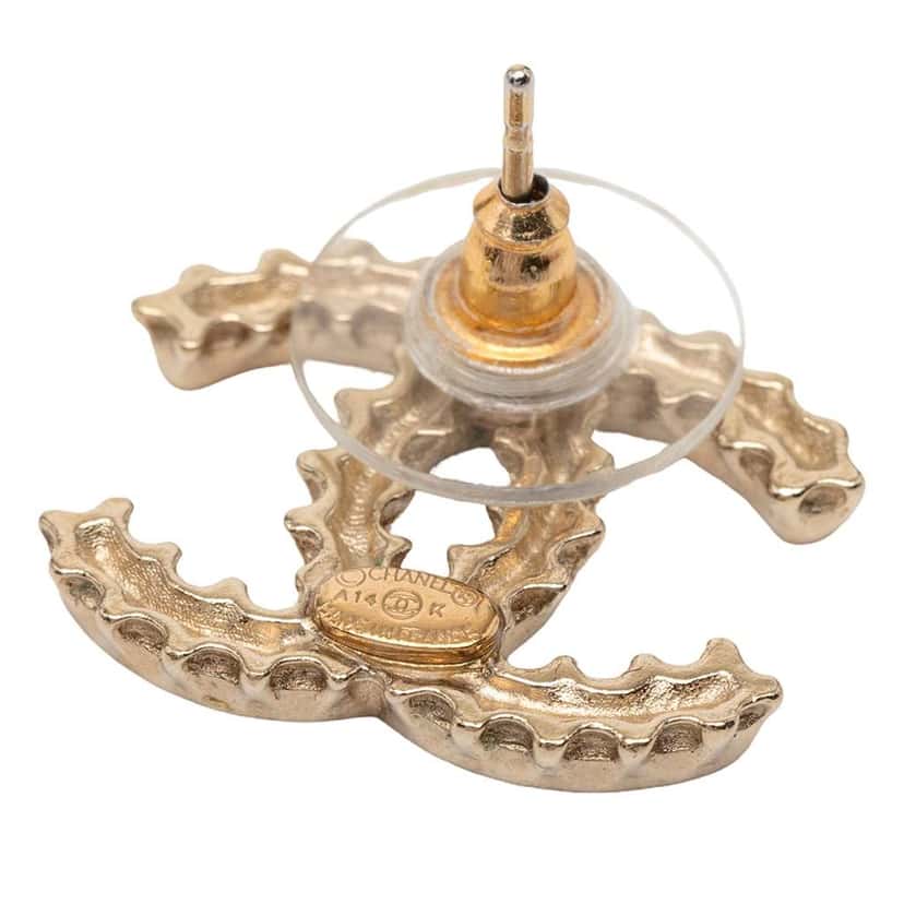 Chanel Gold Plated CC Bottle Cap Push Back Earrings Gold Metal Good condition - Inside View