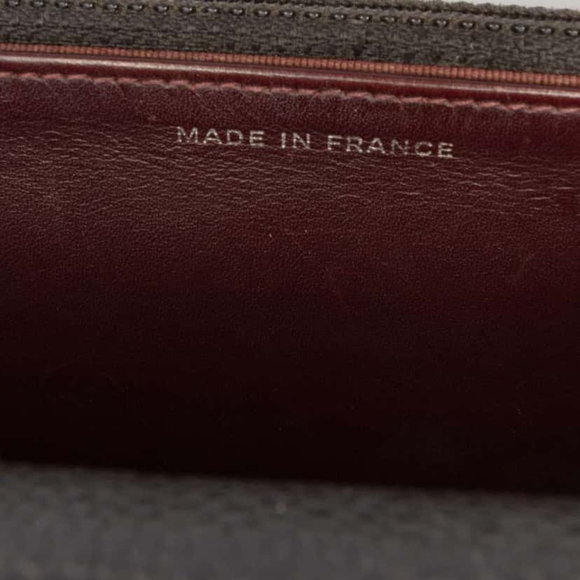 Chanel CC Quilted Caviar Wallet on Chain Black Leather Very good condition - Box View