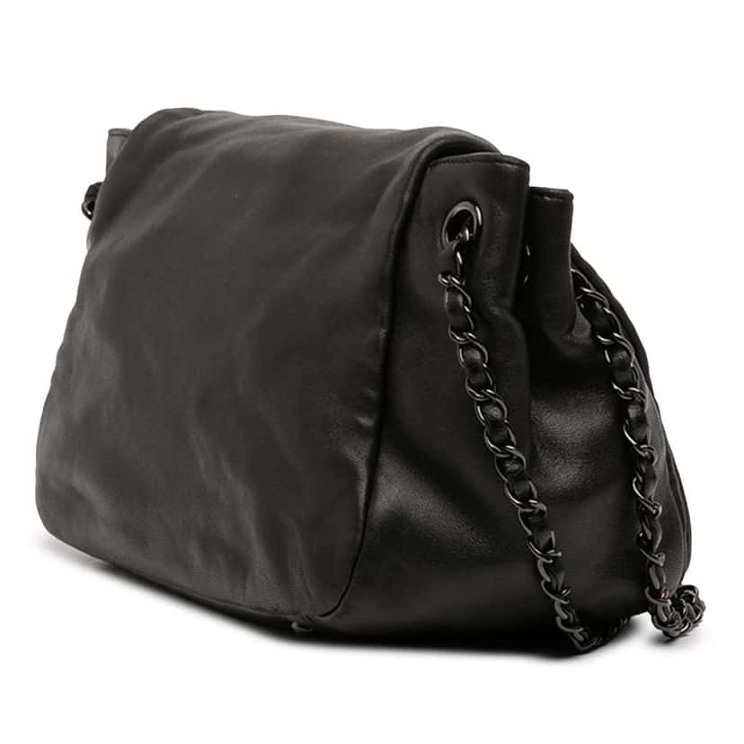 Chanel Lambskin Studded CC Accordion Flap Black Leather Very good condition - Back View