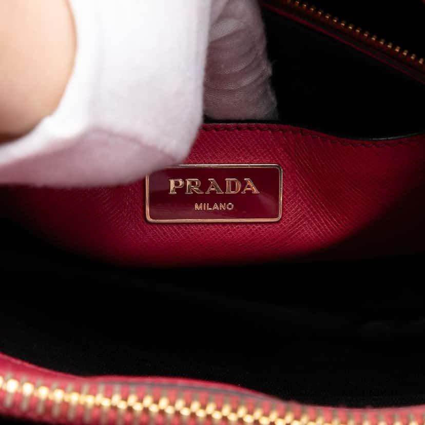 Prada Saffiano Soft Triple Pocket Tote Pink Leather Very good condition - Box View