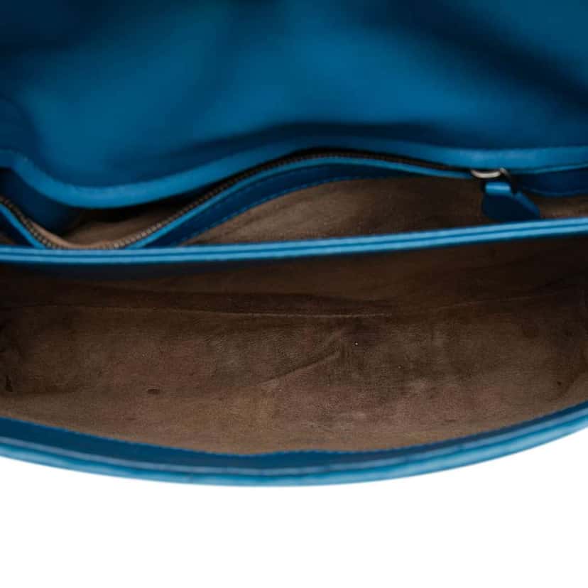 Bottega Veneta Small Nappa Intrecciato Olimpia Shoulder Bag Blue Leather Very good condition - Model View