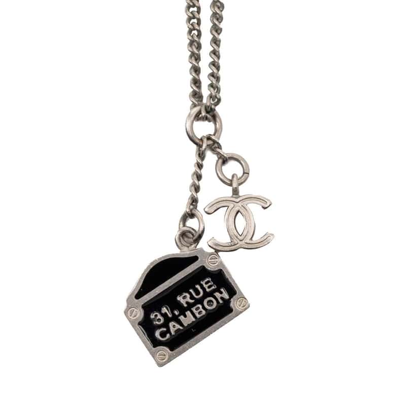 Chanel Silver Plated CC Enamel 31 Rue Cambon Pendant Necklace Silver Metal Very good condition - Back View