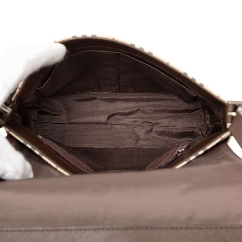 Burberry House Check Canvas Flap Crossbody Brown Canvas Very good condition - Model View