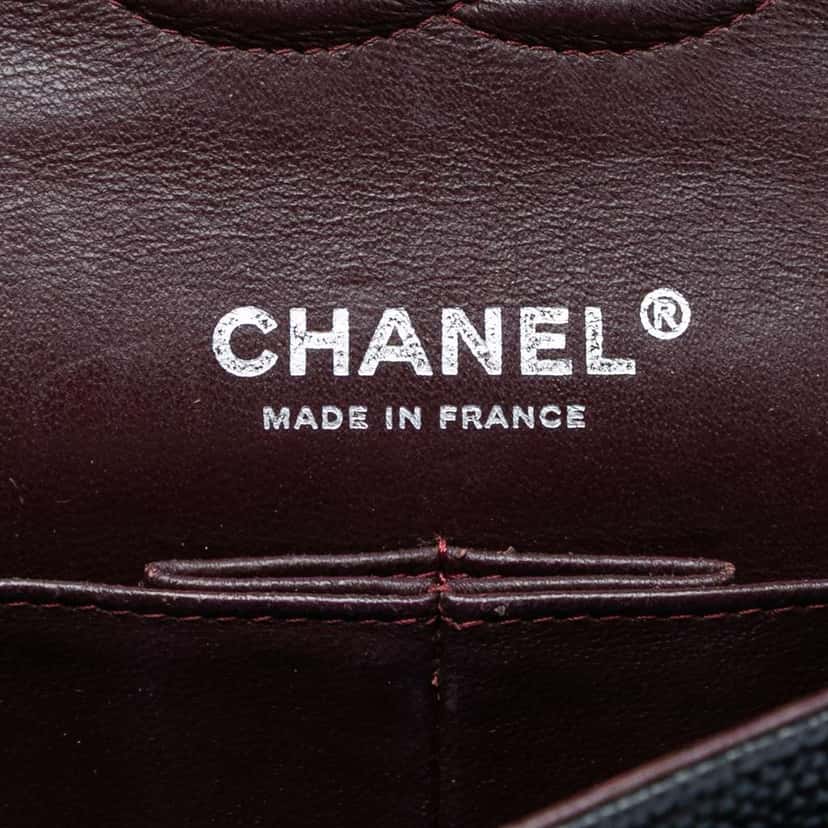 Chanel Medium Classic Caviar Double Flap Black Leather Very good condition - Box View