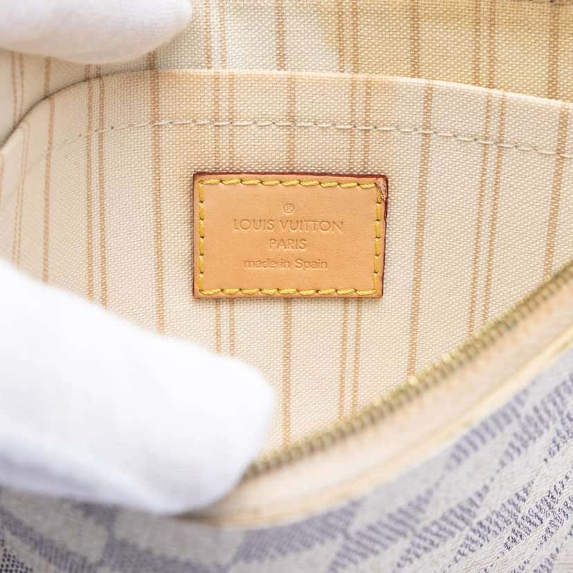 Louis Vuitton Damier Azur Neverfull MM Pouch White Very good condition - Box View